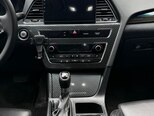 Hyundai Sonata-13
