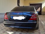 Mercedes E 240-5