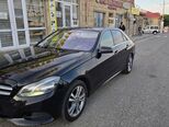 Mercedes E 220-3