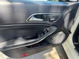 Mercedes CLA 250-12