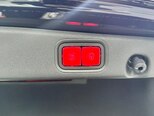 Mercedes E 300 e 4MATIC-7
