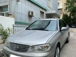 Nissan Sunny-2
