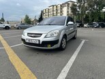 Kia Pride-2