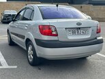 Kia Pride-5