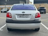 Kia Pride-6