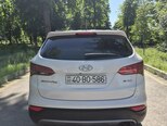 Hyundai Santa Fe-3