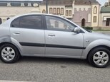Kia Pride-2
