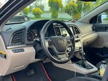 Hyundai Elantra-11