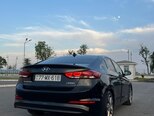 Hyundai Elantra-15