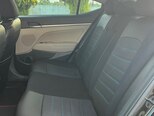 Hyundai Elantra-9