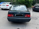 Mercedes E 290-5