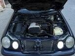 Mercedes E 200-8