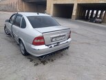 Opel Vectra-11