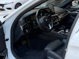 BMW 530e-9