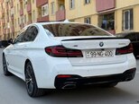 BMW 530e-6