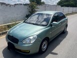 Hyundai Accent-7