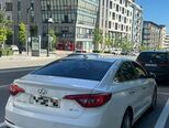 Hyundai Sonata-11