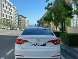 Hyundai Sonata-2