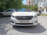 Hyundai Sonata-1