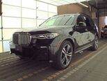 BMW X7-4