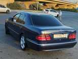 Mercedes E 270-2