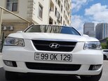 Hyundai Sonata-1