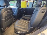 BMW X7-7