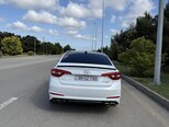 Hyundai Sonata-4