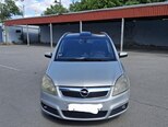 Opel Zafira-1