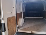 Ford Transit-12