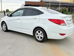 Hyundai Accent-5