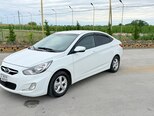 Hyundai Accent-7