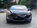 Hyundai Elantra-10