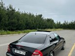 Mercedes E 240-2