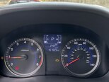 Hyundai Accent-13