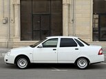LADA (VAZ) Priora-9