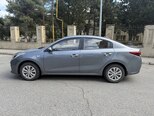 Kia Rio-5