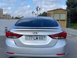 Hyundai Elantra-3