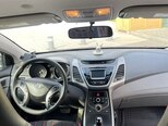 Hyundai Elantra-6