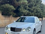 Mercedes E 220-2