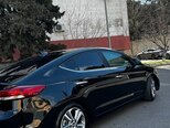 Hyundai Elantra-7