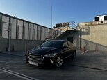 Hyundai Elantra-4