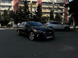 Hyundai Elantra-8
