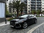Hyundai Elantra-1