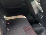 Mercedes E 200-11