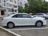 Toyota Camry-6