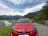 Toyota Prius-2