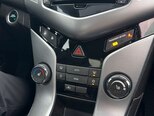 Chevrolet Cruze-13