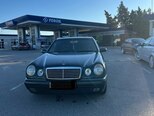 Mercedes E 240-1