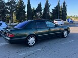 Mercedes E 240-4